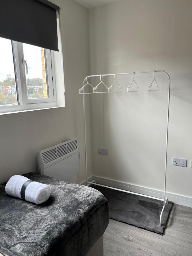 2 Bedroom City Centre Apartment In Hemel Hempstead Extérieur photo