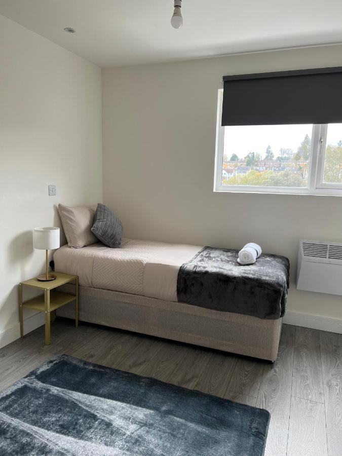 2 Bedroom City Centre Apartment In Hemel Hempstead Extérieur photo